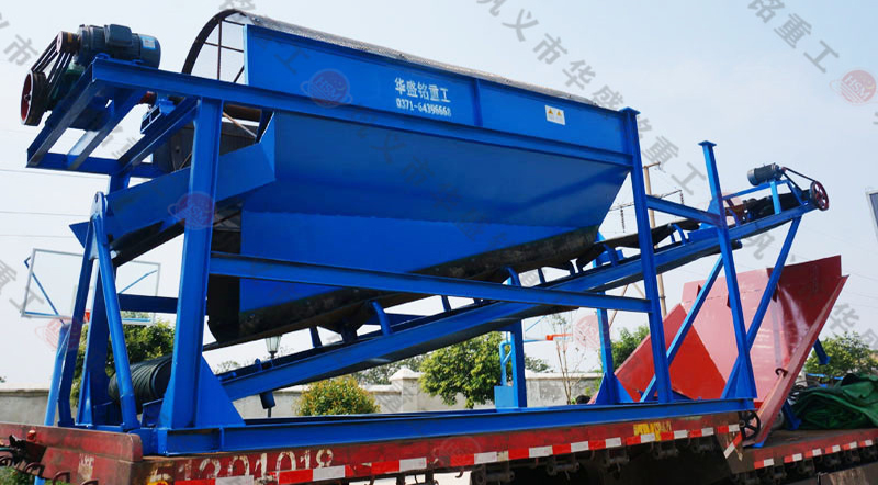 移動(dòng)式篩沙機(jī)發(fā)貨現(xiàn)場(chǎng)